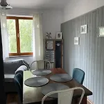 Piekny,duzy Loft 80 Metrow Blisko Centrum Lägenhet *