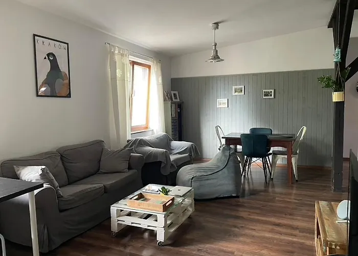 Piekny,duzy Loft 80 Metrow Blisko Centrum Apartmán