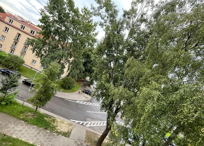 Apartmán Piekny,duzy Loft 80 Metrow Blisko Centrum *